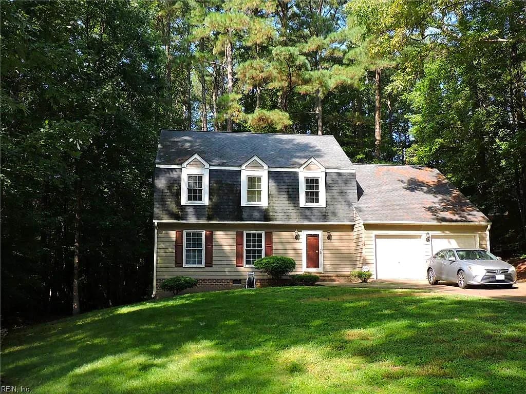 215 Old Cart RD, WILLIAMSBURG VA 23188