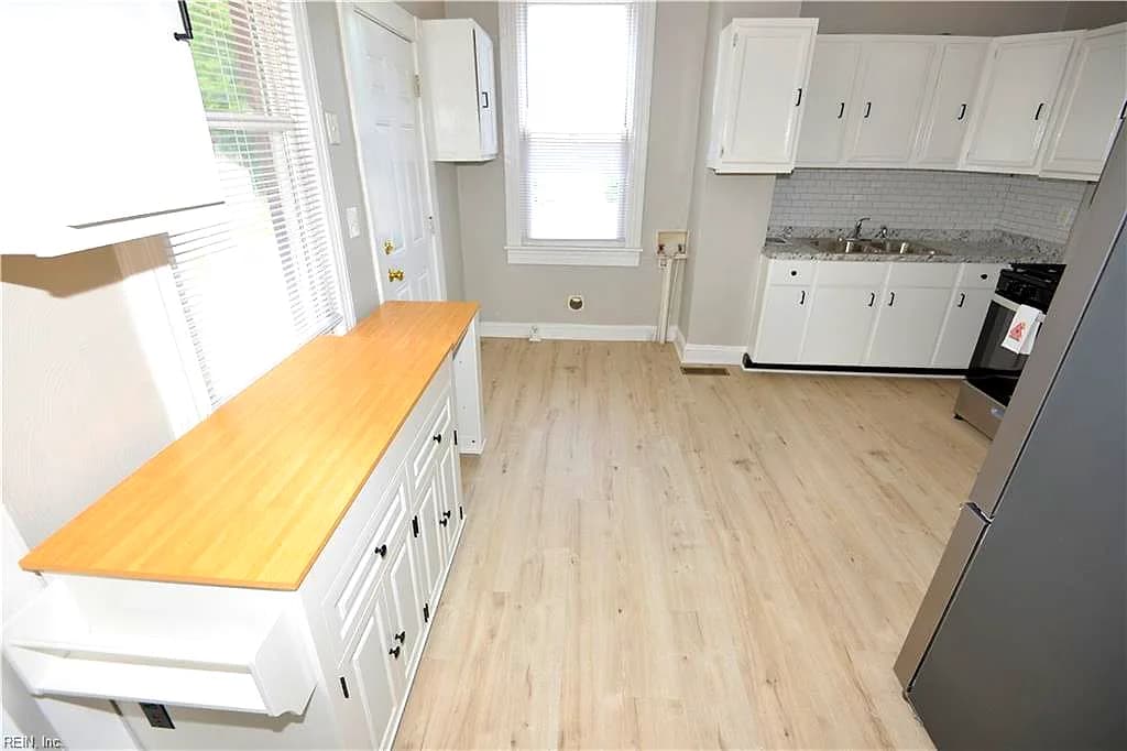 1700 McDaniel ST, PORTSMOUTH VA 23704 - Photo 5