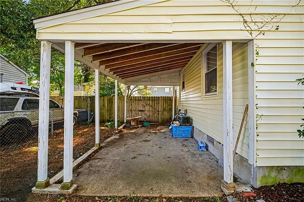 425 Lenox AVE, NORFOLK VA 23503 - Photo 4
