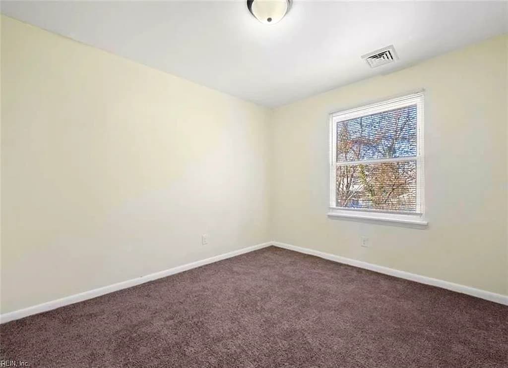 1027 30th ST, NEWPORT NEWS VA 23607 - Photo 5