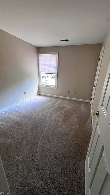 103 Shallow Lagoon DR, YORKTOWN VA 23693 - Photo 4