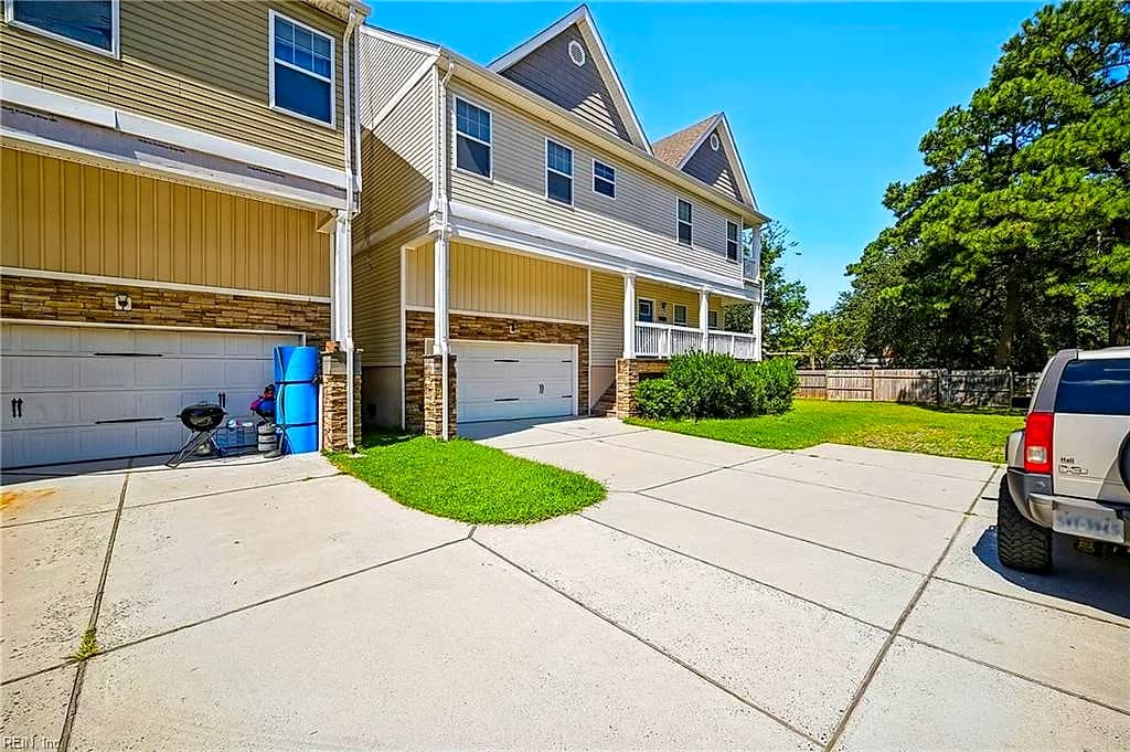 3216 Pretty Lake AVE #B, NORFOLK VA 23518 - Photo 3