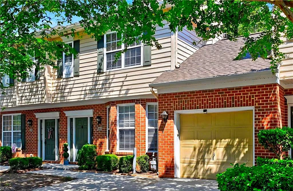 5812 Echingham DR, VIRGINIA BEACH VA 23464