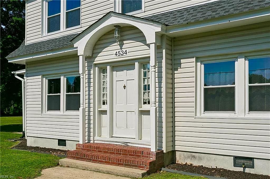 4534 George Wash Memorial HWY, HAYES VA 23072 - Photo 3