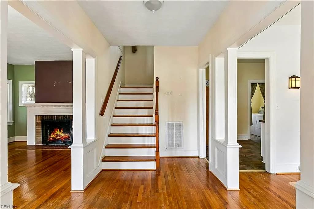 4534 George Wash Memorial HWY, HAYES VA 23072 - Photo 5