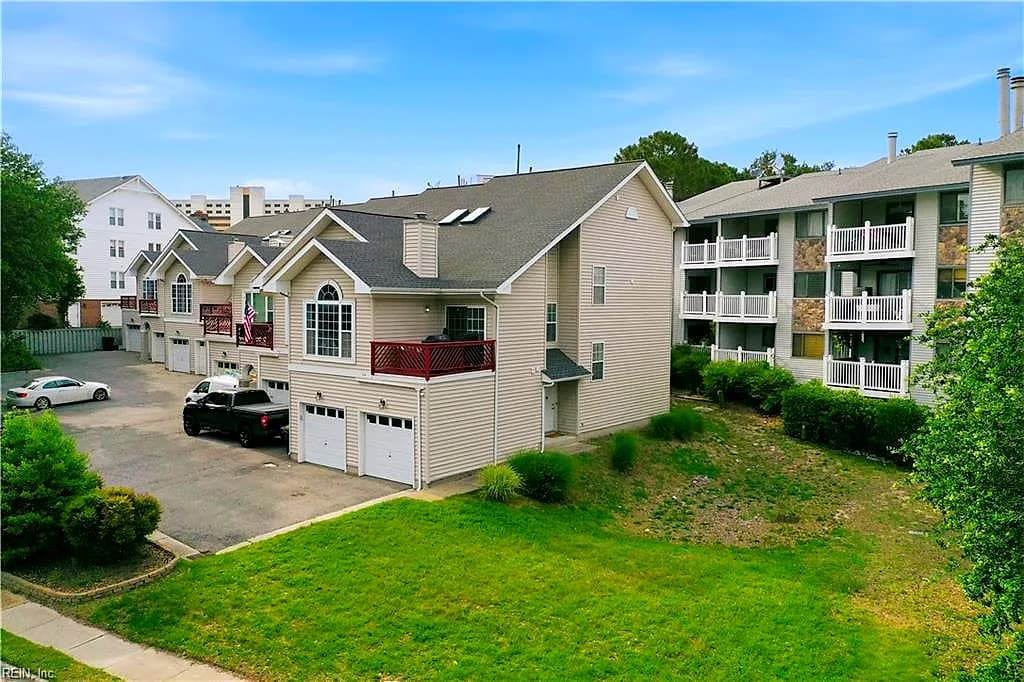 3208 Lynnhaven DR, VIRGINIA BEACH VA 23451 - Photo 3