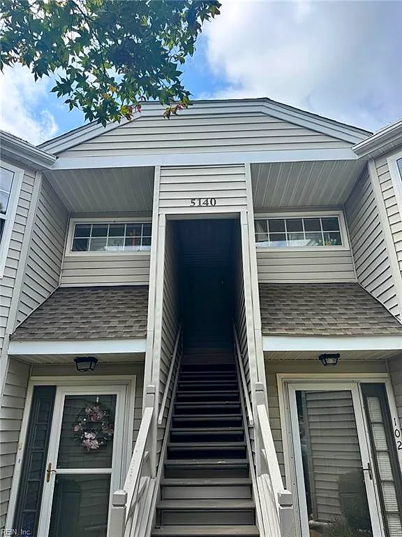 5140 Cypress Point CIR #202, VIRGINIA BEACH VA 23455
