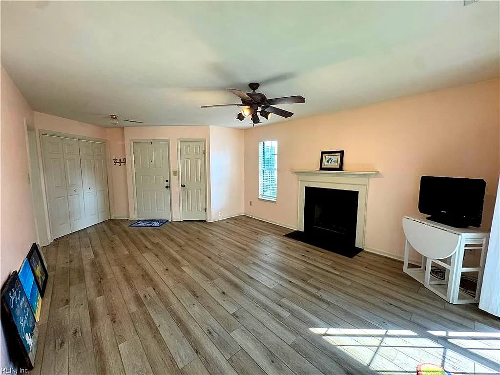 5140 Cypress Point CIR #202, VIRGINIA BEACH VA 23455 - Main photo