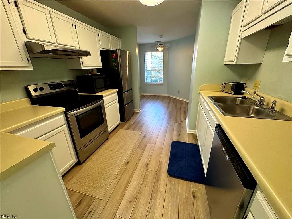 5140 Cypress Point CIR #202, VIRGINIA BEACH VA 23455 - Photo 3