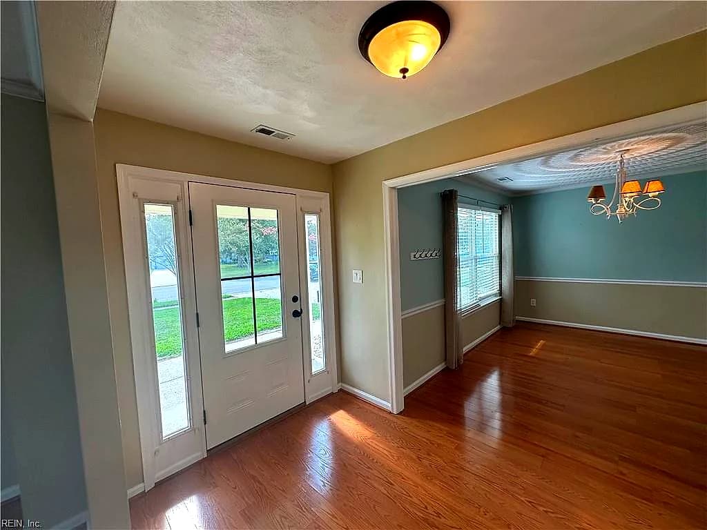 904 Gideon RD, VIRGINIA BEACH VA 23454 - Photo 5