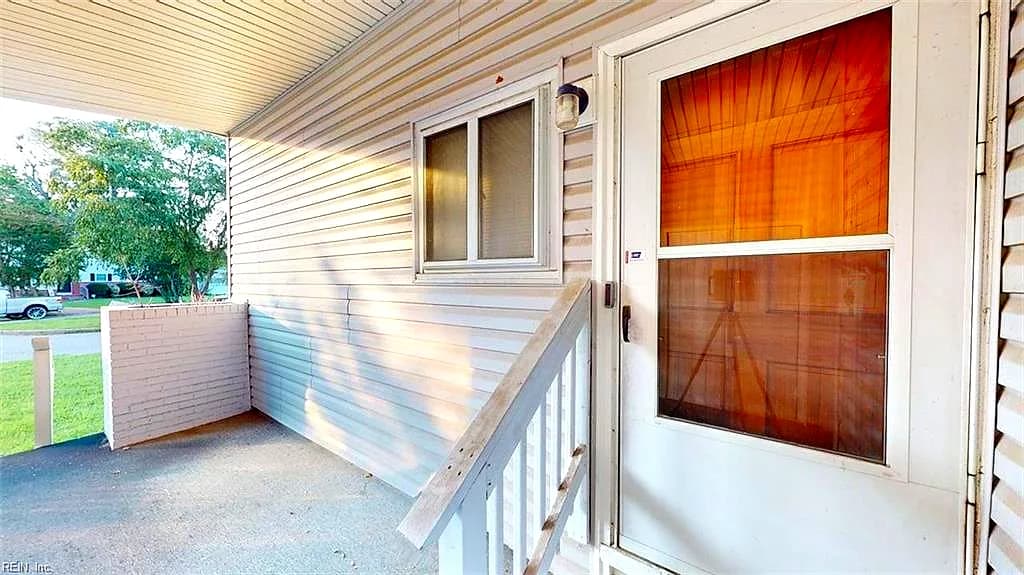 300 Pepper Mill CT, NORFOLK VA 23502 - Photo 3