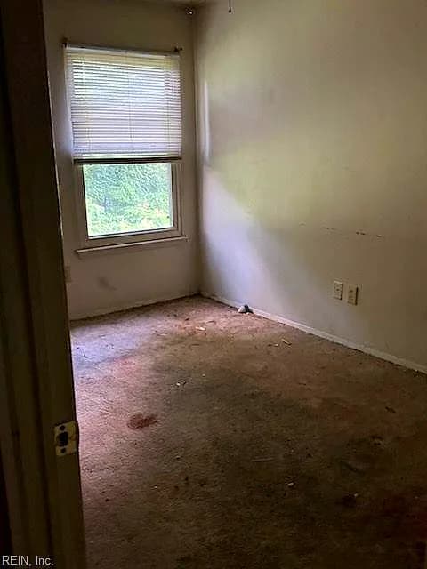 1604 Darren CIR, PORTSMOUTH VA 23701 - Photo 3