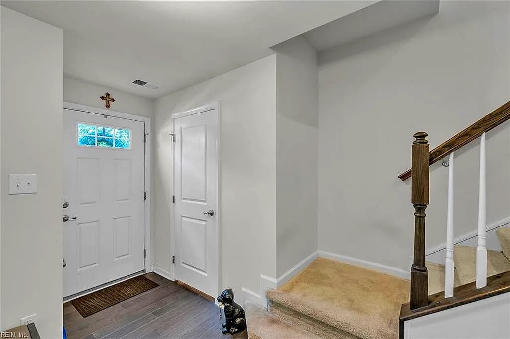 109 Hite PARK, WILLIAMSBURG VA 23185 - Photo 4