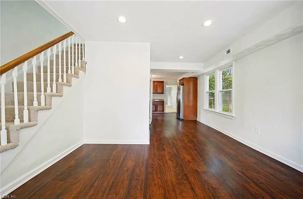 8911 London ST, NORFOLK VA 23503 - Photo 5