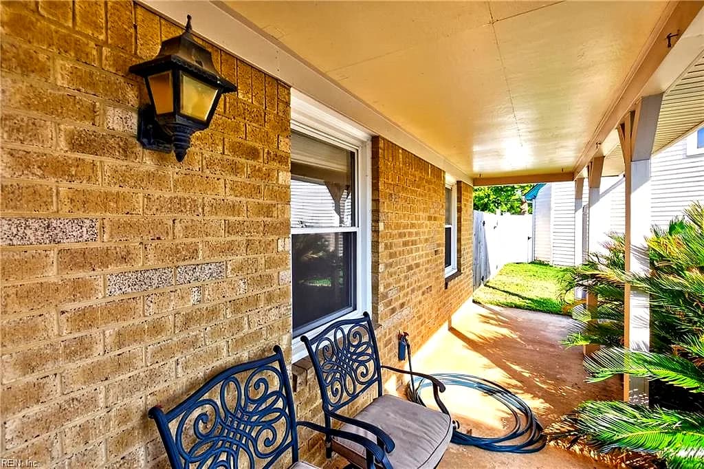 1120 Balch PL, VIRGINIA BEACH VA 23454 - Photo 4