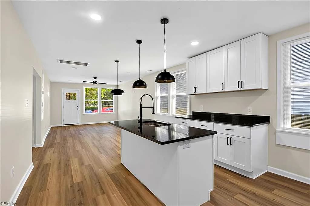 605 Lucas AVE, NORFOLK VA 23502 - Photo 4