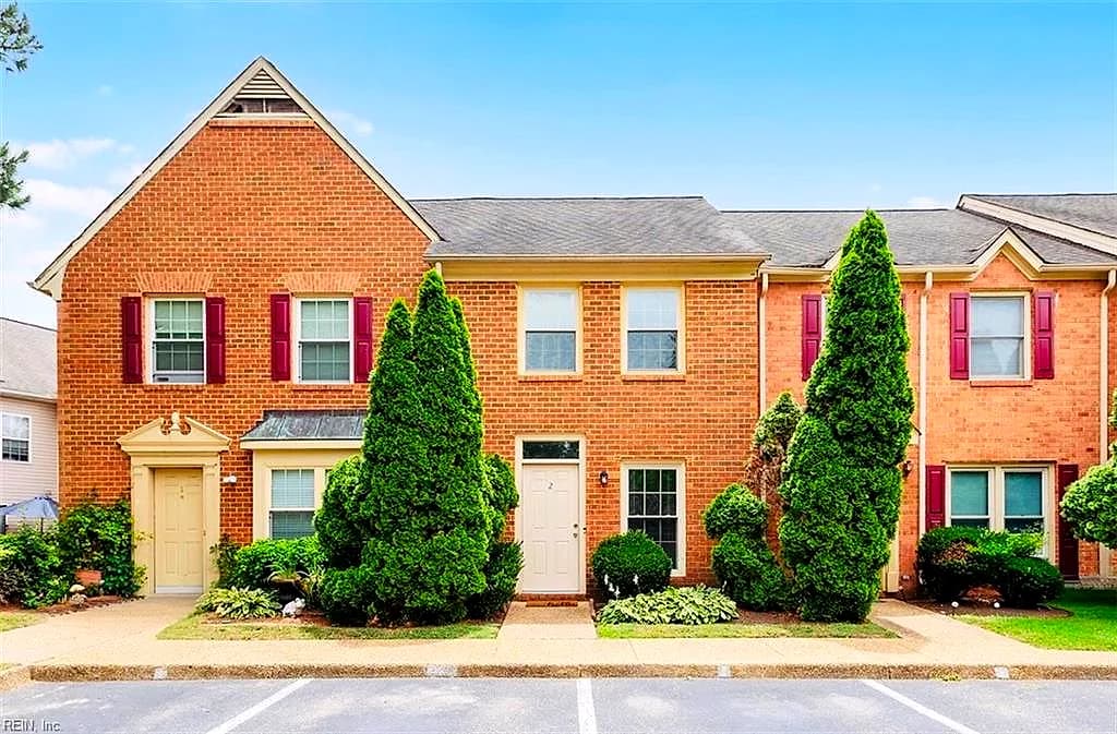 924 Lucas Creek RD #2, NEWPORT NEWS VA 23608 - Photo 3