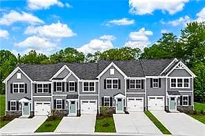 1110 Tuck LN #8D, TOANO VA 23168 - Photo 2