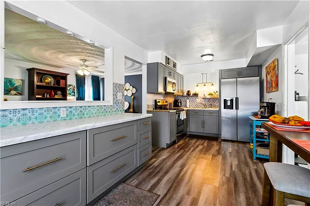 909 Fauquier ST, NORFOLK VA 23523 - Photo 2