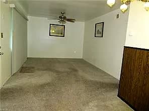 5304 Silvey DR, NORFOLK VA 23502 - Photo 3