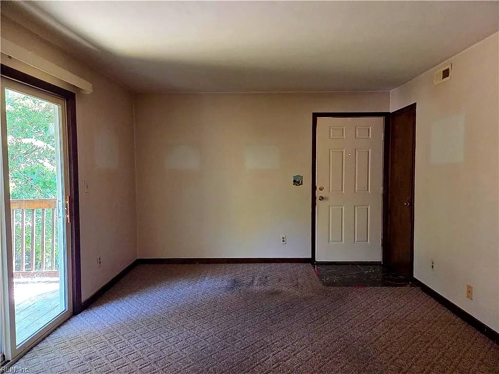 1518 Chela AVE #D2, NORFOLK VA 23503 - Photo 4