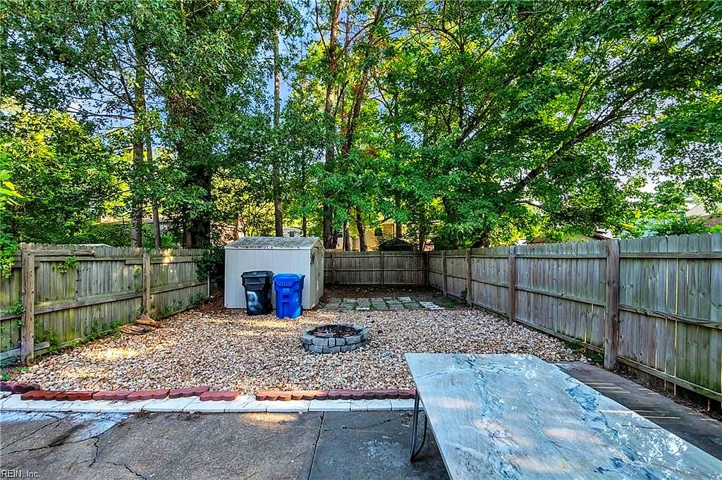 3729 Bancroft DR, VIRGINIA BEACH VA 23452 - Photo 3