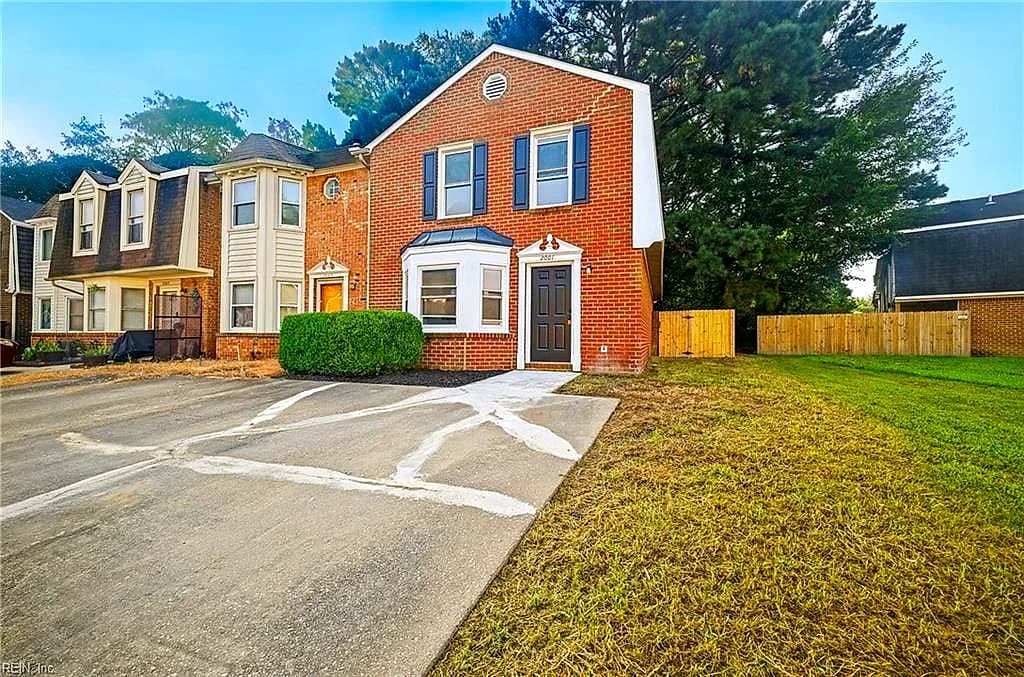 2001 Candlelight DR, CHESAPEAKE VA 23325 - Photo 5