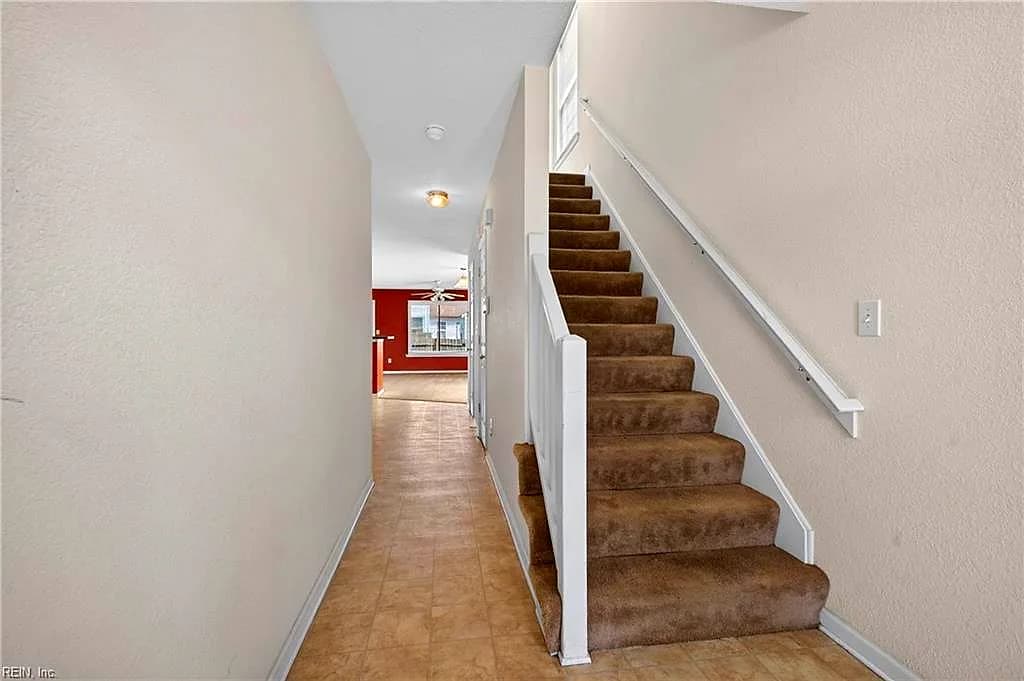 1602 Shell RD, CHESAPEAKE VA 23323 - Photo 4