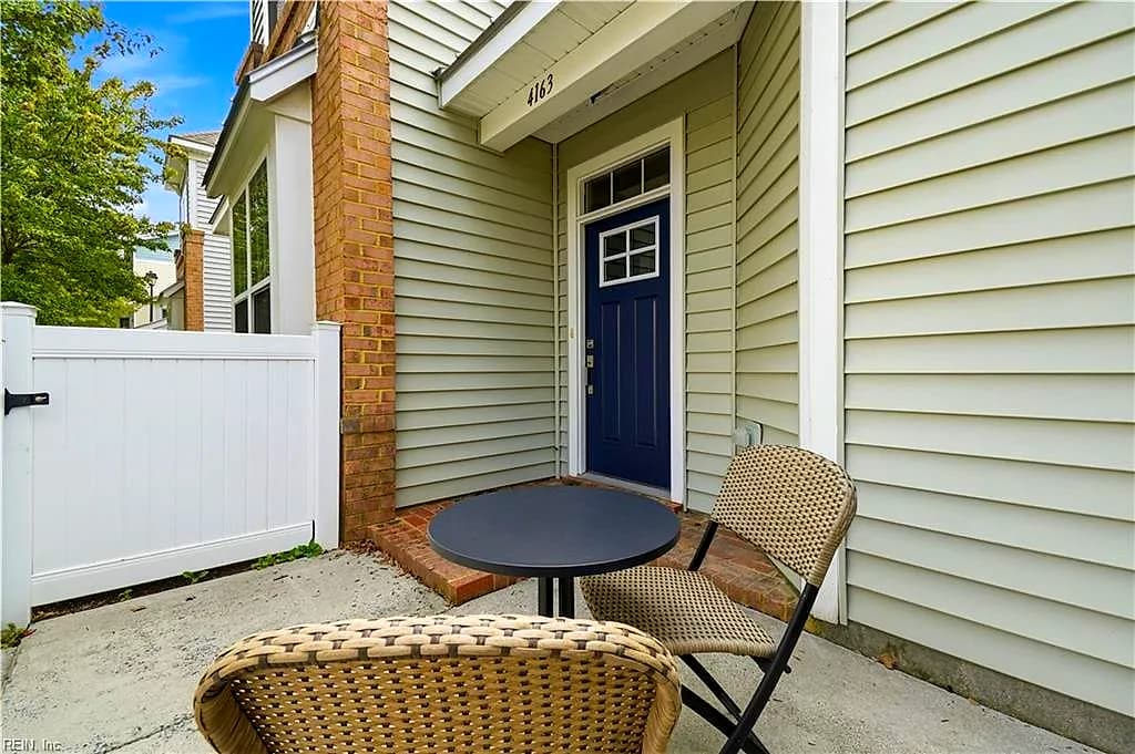 4163 Seafarer AVE, NORFOLK VA 23518 - Photo 4