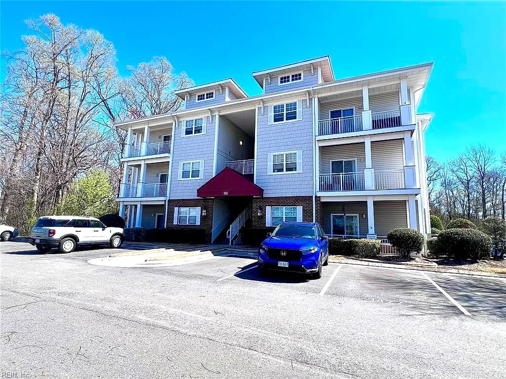 924 Southmoor DR #304, VIRGINIA BEACH VA 23455 - Photo 3