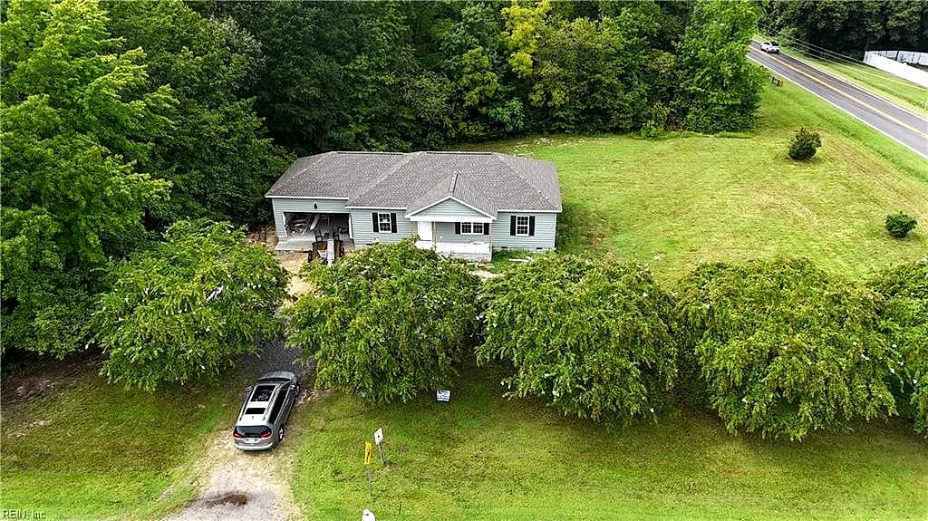 28 Dixie DR, DUTTON VA 23050 - Photo 3