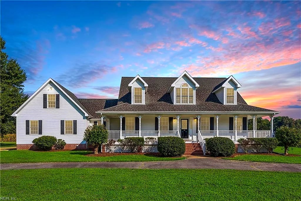 1559 Buckley Hall RD, Mathews — 3 bed Residential, 3,465 sqft
