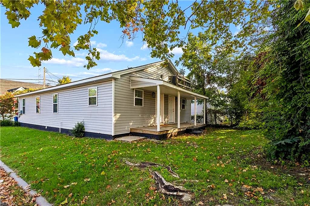 1010 36th ST, NEWPORT NEWS VA 23607 - Photo 5