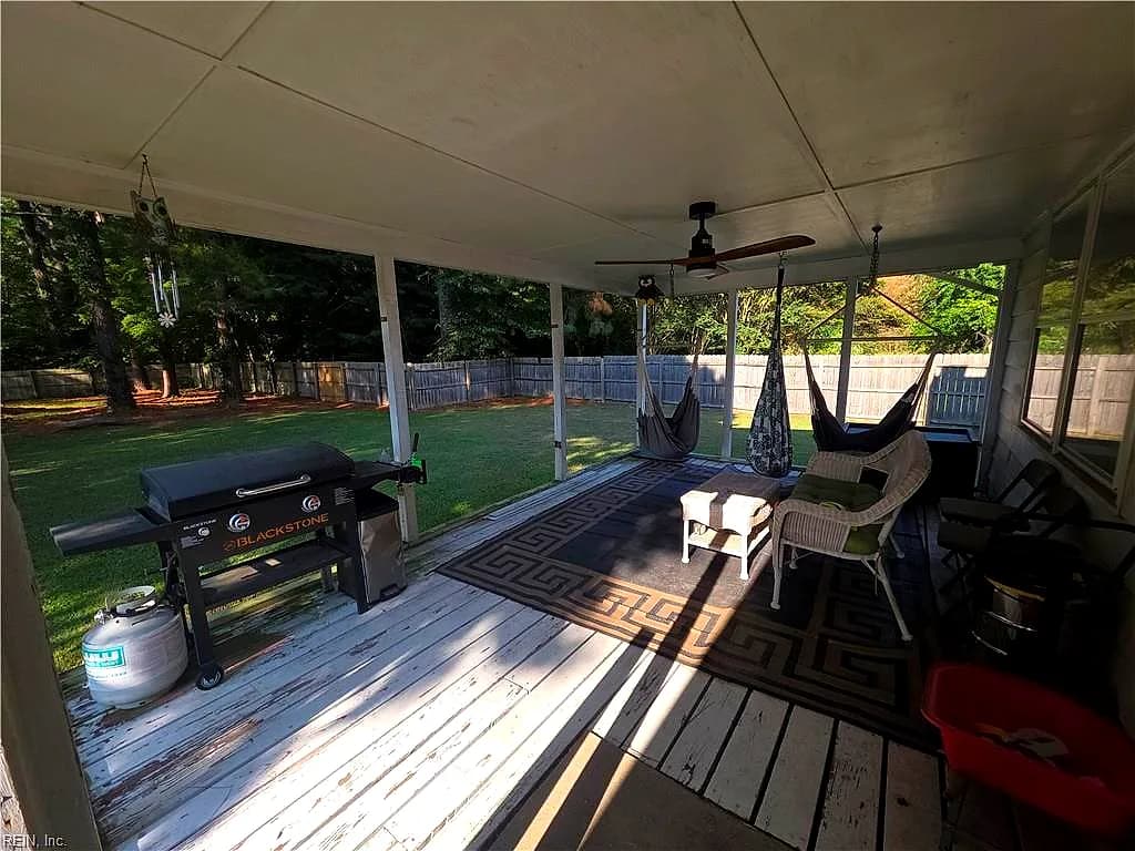 7931 Tidemill RD, HAYES VA 23072 - Photo 5