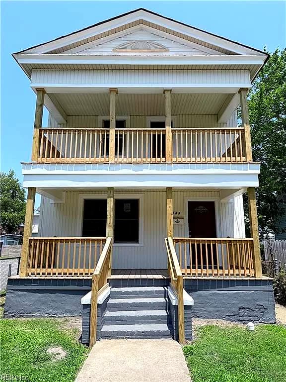 744 W 31st ST, NORFOLK VA 23508 - Photo 2