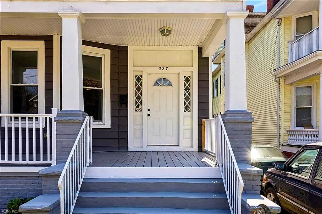 227 W 29th ST, NORFOLK VA 23504 - Photo 4