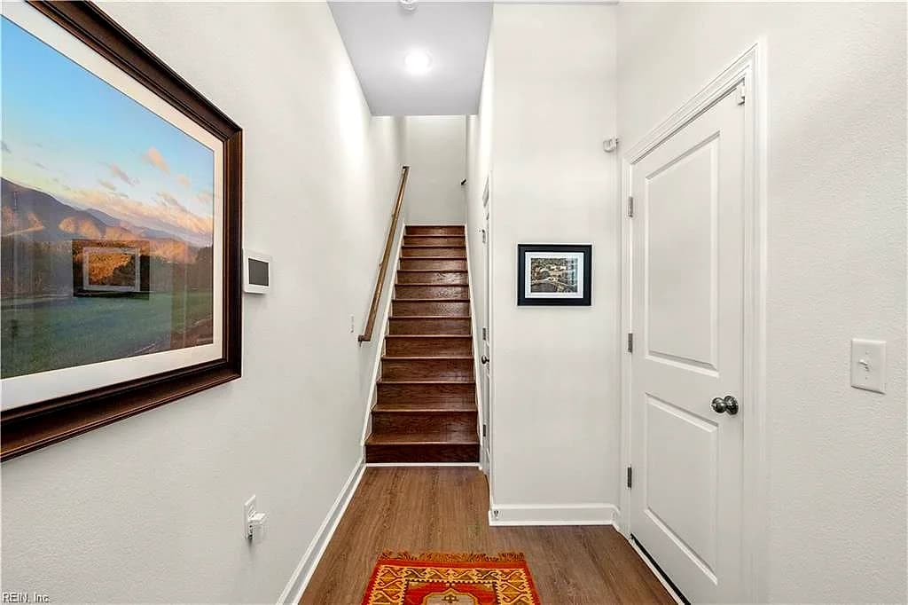 4109 Pleasant AVE, NORFOLK VA 23518 - Photo 4