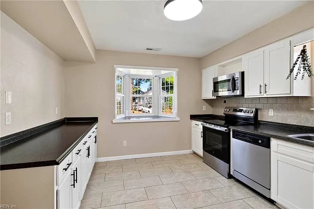 720 Lincoln AVE, VIRGINIA BEACH VA 23452 - Photo 4