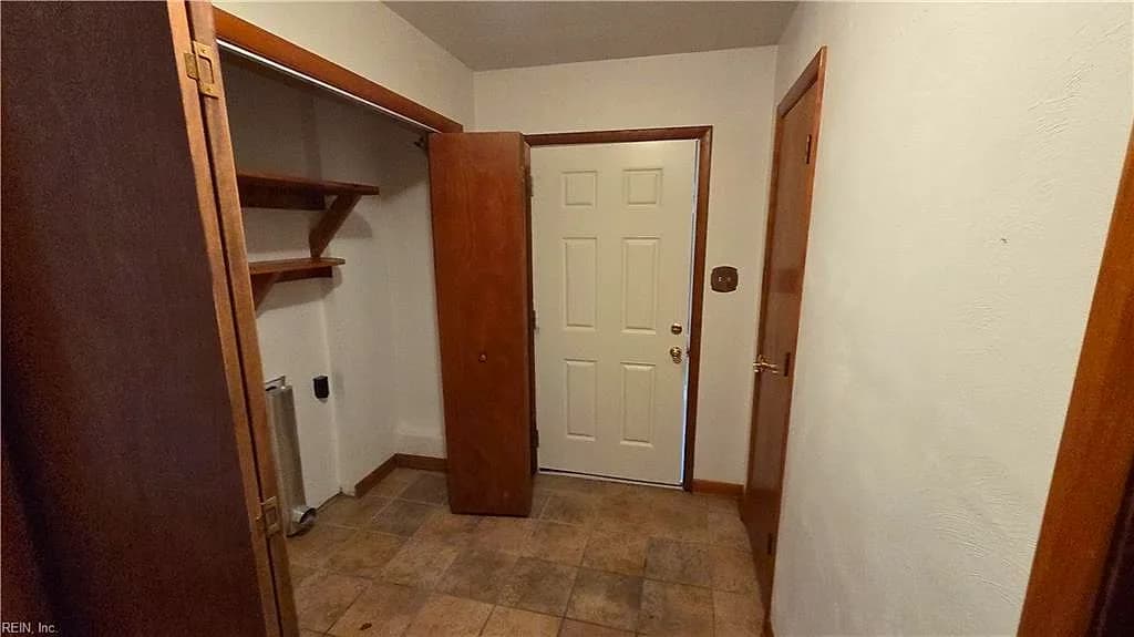 816 Benjamin PL, VIRGINIA BEACH VA 23454 - Photo 3