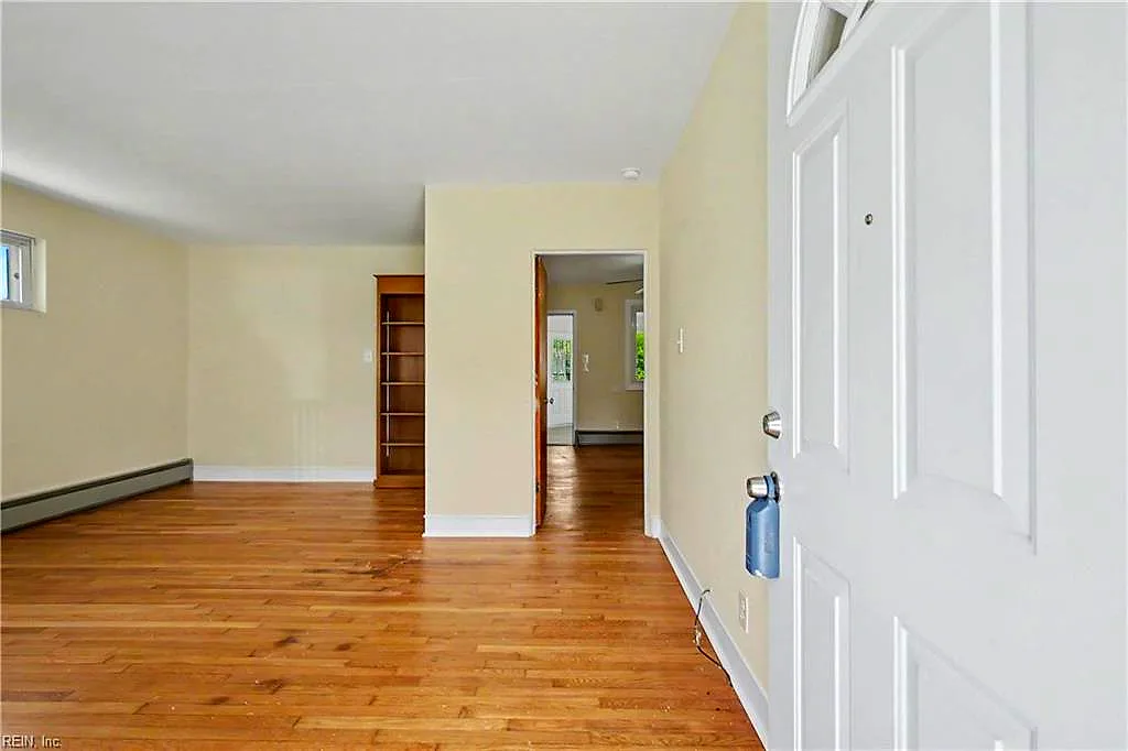 1333 Boxwood DR, CHESAPEAKE VA 23323 - Photo 3
