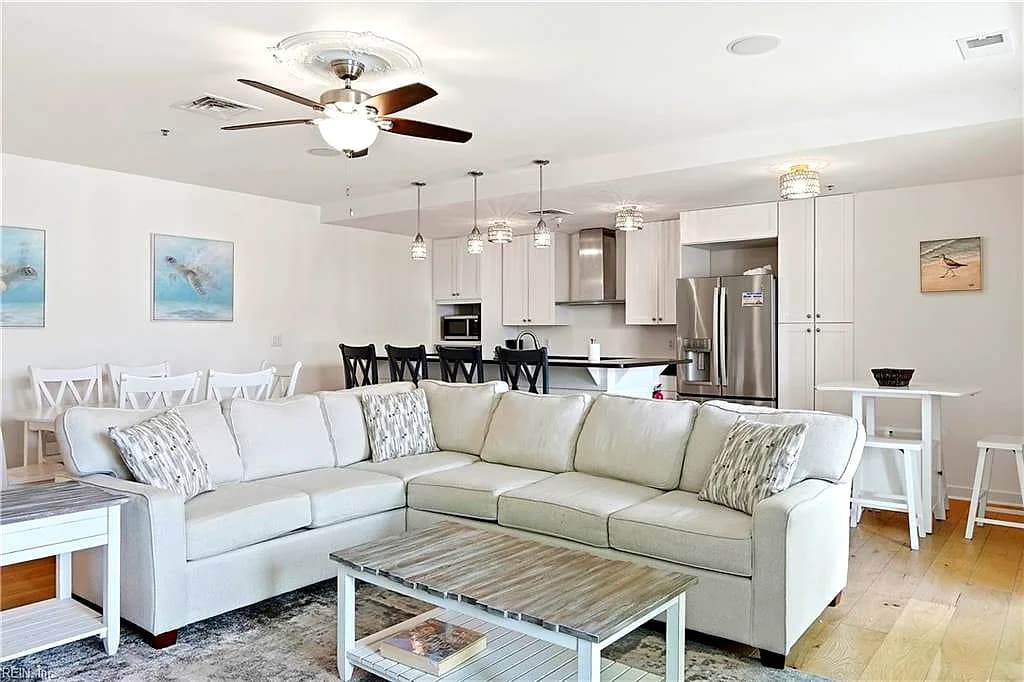 3738 Sandpiper RD #437B, VIRGINIA BEACH VA 23456 - Photo 4