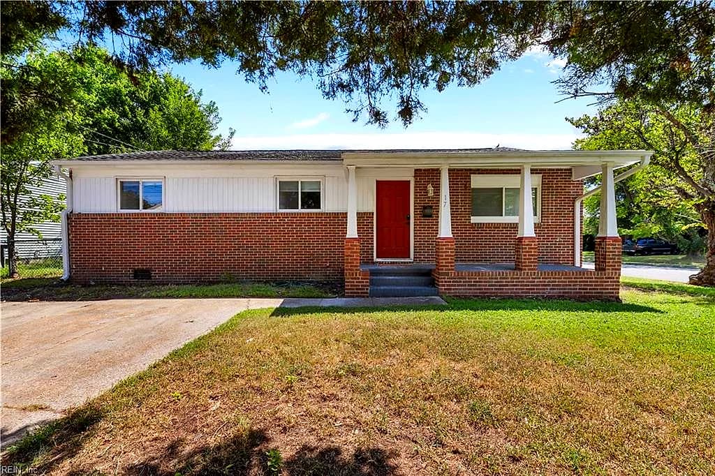 17 Scones DR, HAMPTON VA 23666 - Main photo