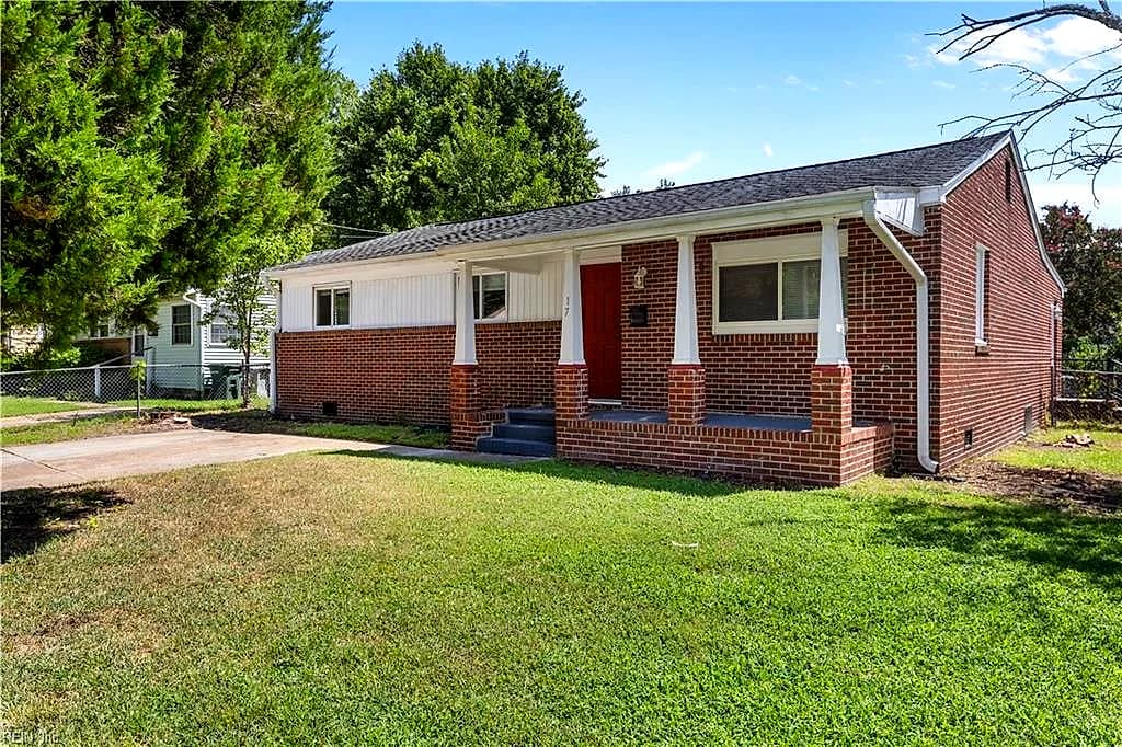 17 Scones DR, HAMPTON VA 23666 - Photo 3