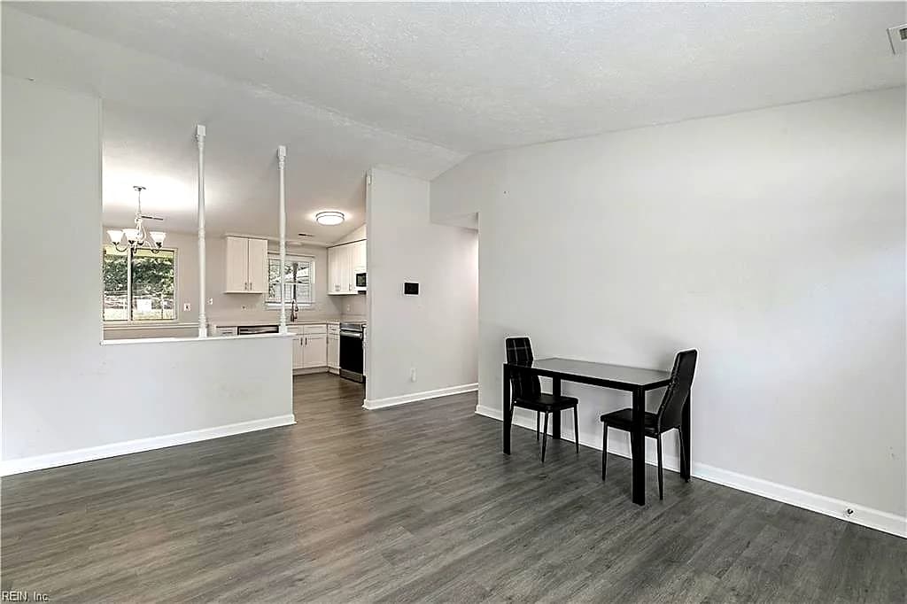 1319 Caldwell DR, HAMPTON VA 23666 - Photo 4