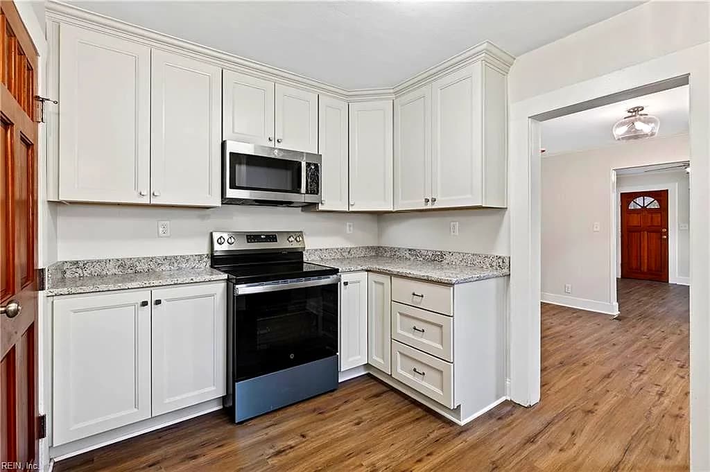 939 Hamilton AVE, PORTSMOUTH VA 23707 - Photo 3