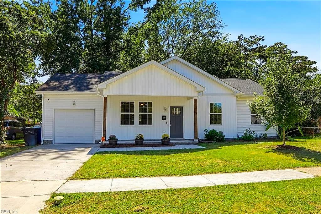 319 Beechdale RD, PORTSMOUTH VA 23701 - Photo 3