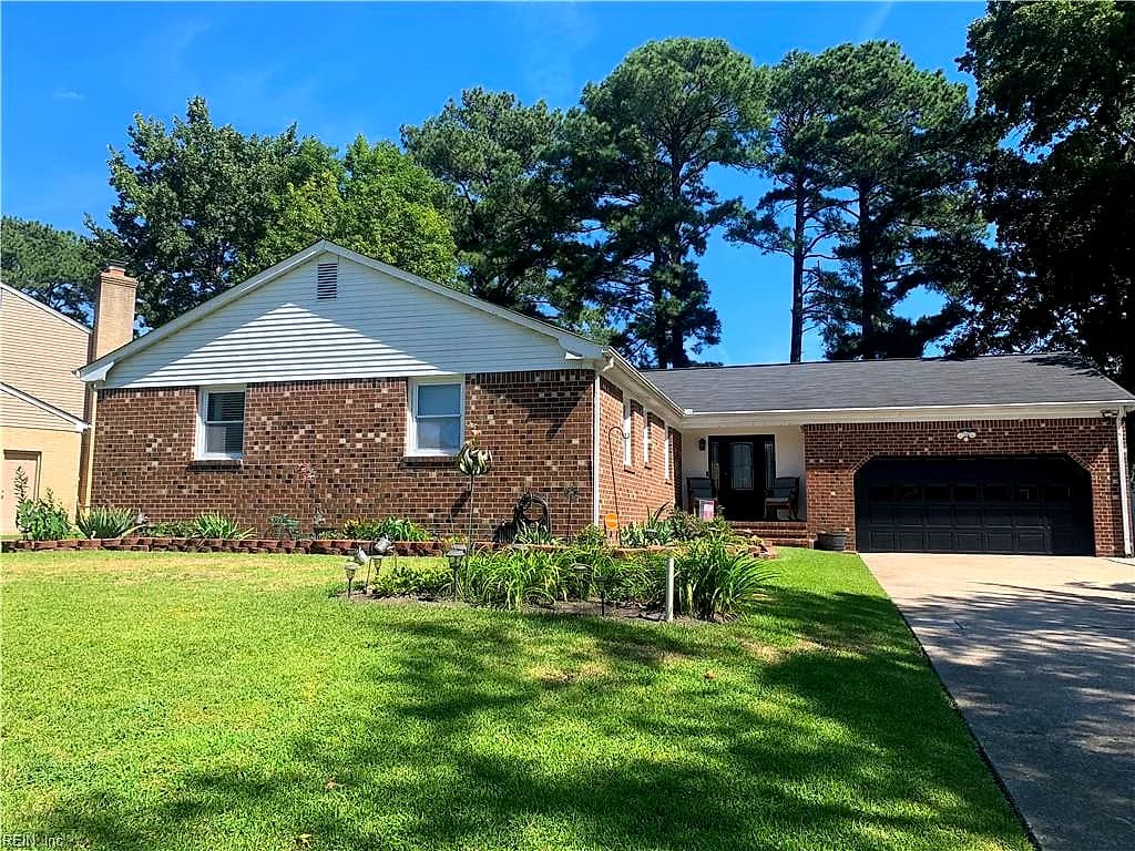 1657 Macgregory ST, VIRGINIA BEACH VA 23464 - Photo 2
