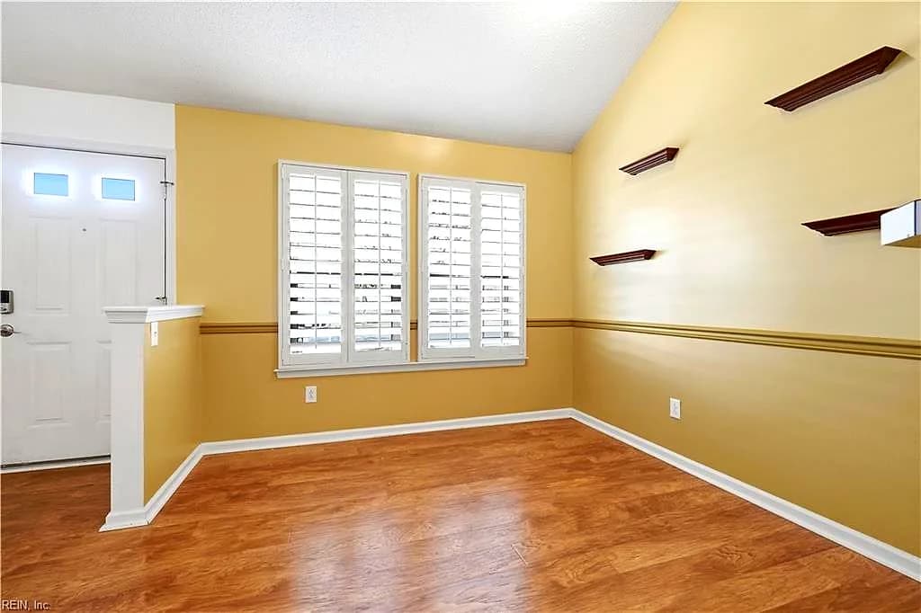 504 Tunnel Ct CT, CHESAPEAKE VA 23320 - Photo 5