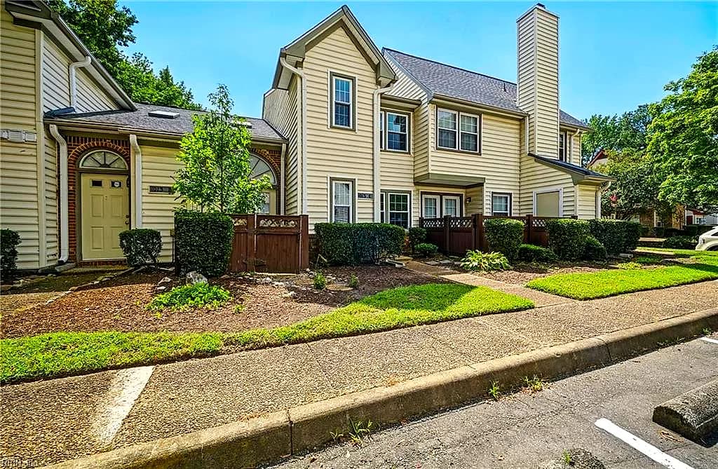 1013 Saint Andrews WAY #C, CHESAPEAKE VA 23320 - Photo 3