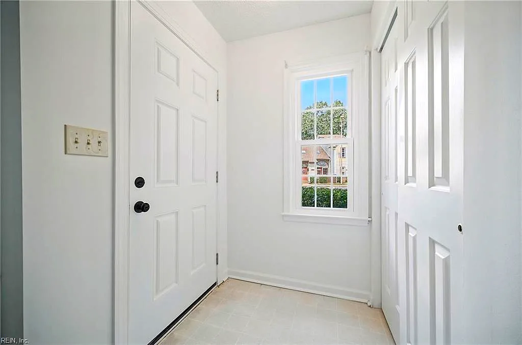1013 Saint Andrews WAY #C, CHESAPEAKE VA 23320 - Photo 5